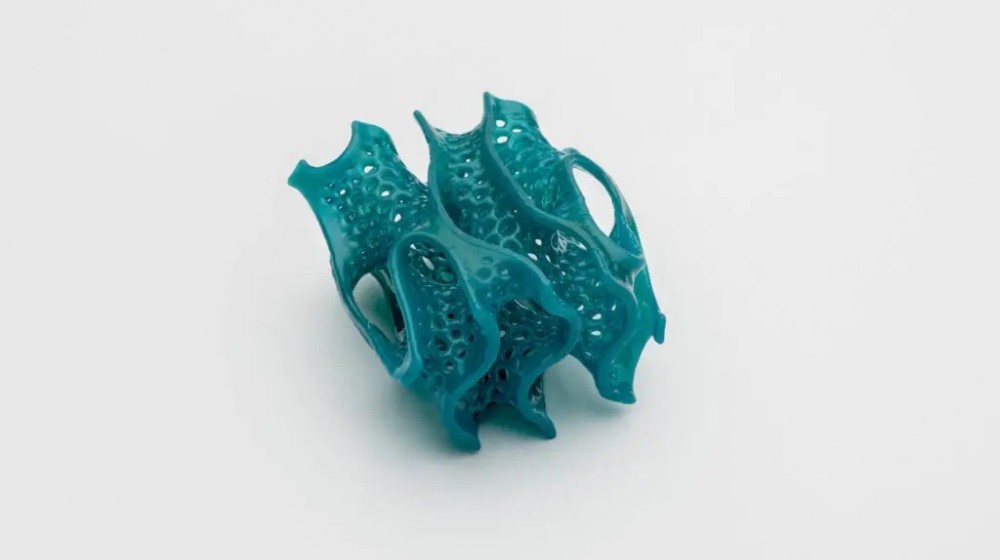 Материал для 3D-печати на основе смолы Cubic Ink обладает высокой термостойкостью, прочностью и другими свойствами