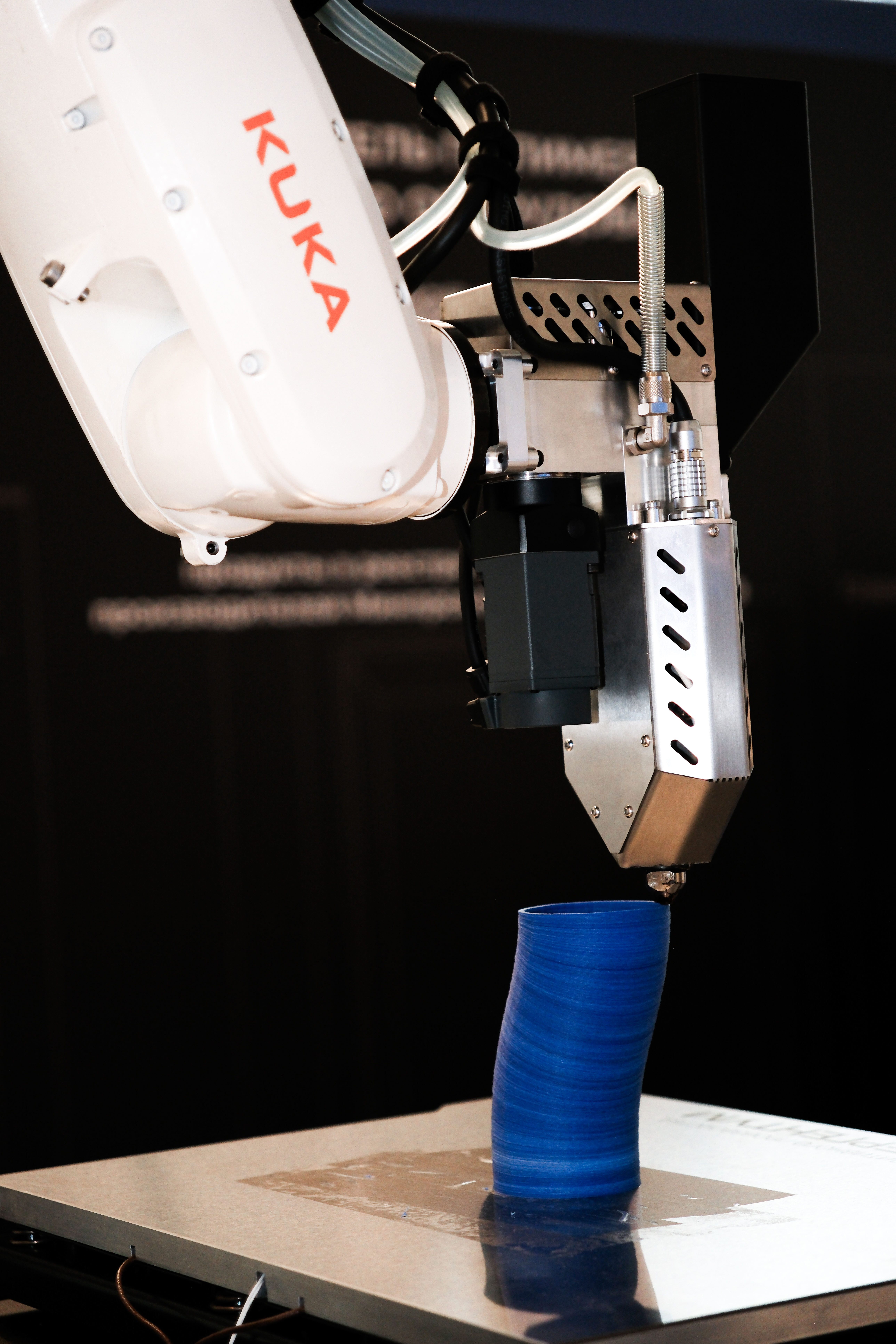 Конвергентум 2025. Печать на шнековом экструдере F2 Pellet Micro Конвергентум 2025. Печать на шнековом экструдере F2 Pellet Micro