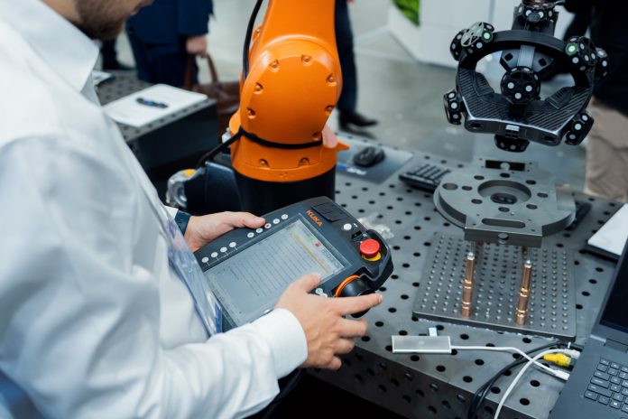 TrackScan P550 на манипуляторе KUKA