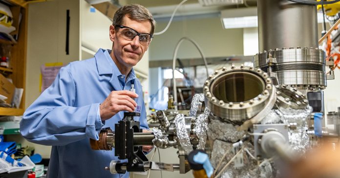 3d_pechatnye_nejrony_obmenivajutsja_signalami_s_zhivymi_kletkami