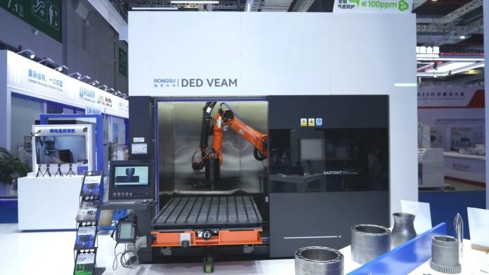 Гигантский_металлический_3D-принтер_Robo_L1_прорыв_в_промышленной_печати