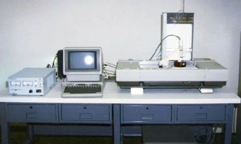 Российский бренд AM.TECH и его технологии. 
Технология SLA, 3D-принтер AM.TECH SLA-600